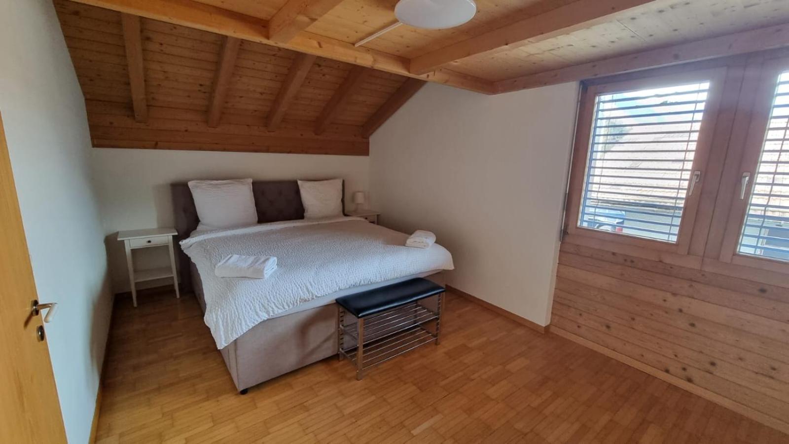 Lake View Residence Niederried bei Interlaken Luaran gambar