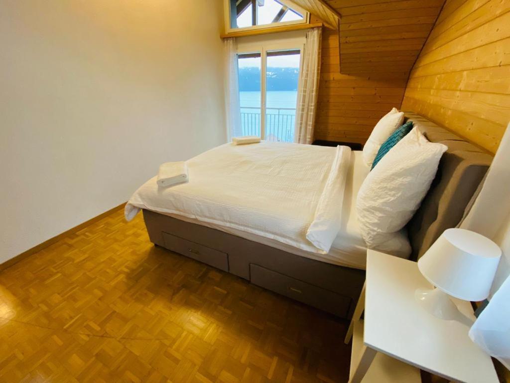 Lake View Residence Niederried bei Interlaken Luaran gambar