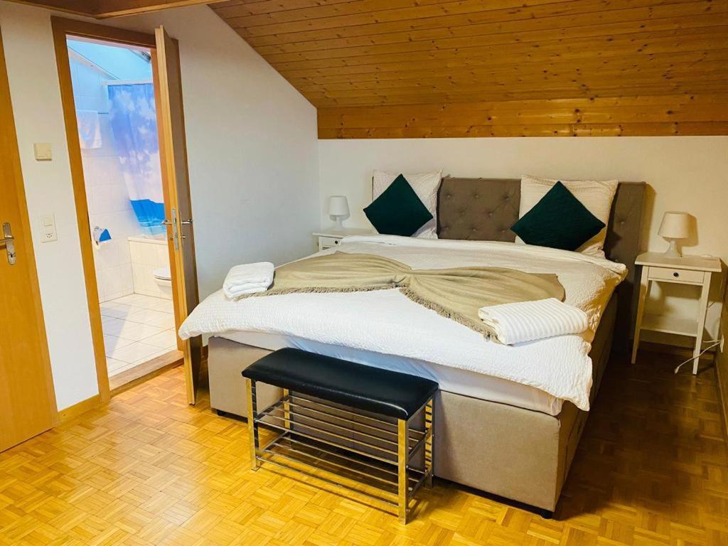 Lake View Residence Niederried bei Interlaken Luaran gambar