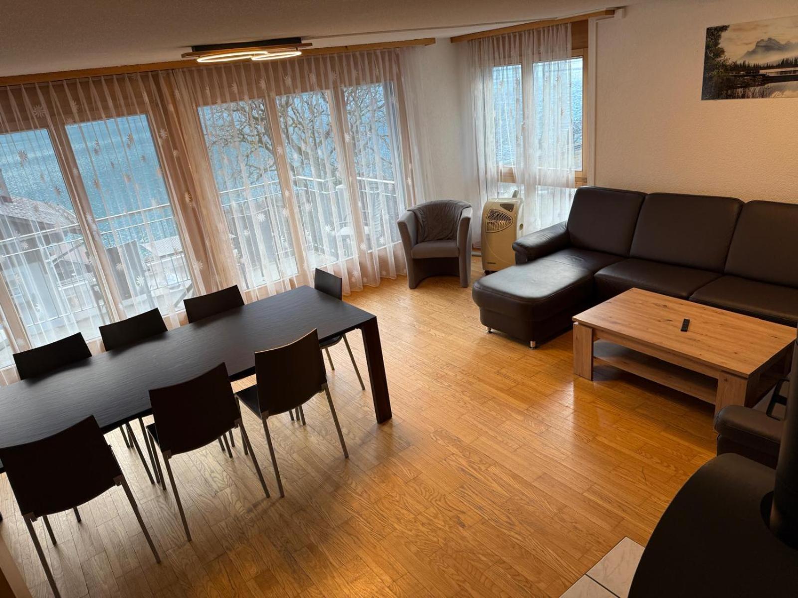 Lake View Residence Niederried bei Interlaken Luaran gambar